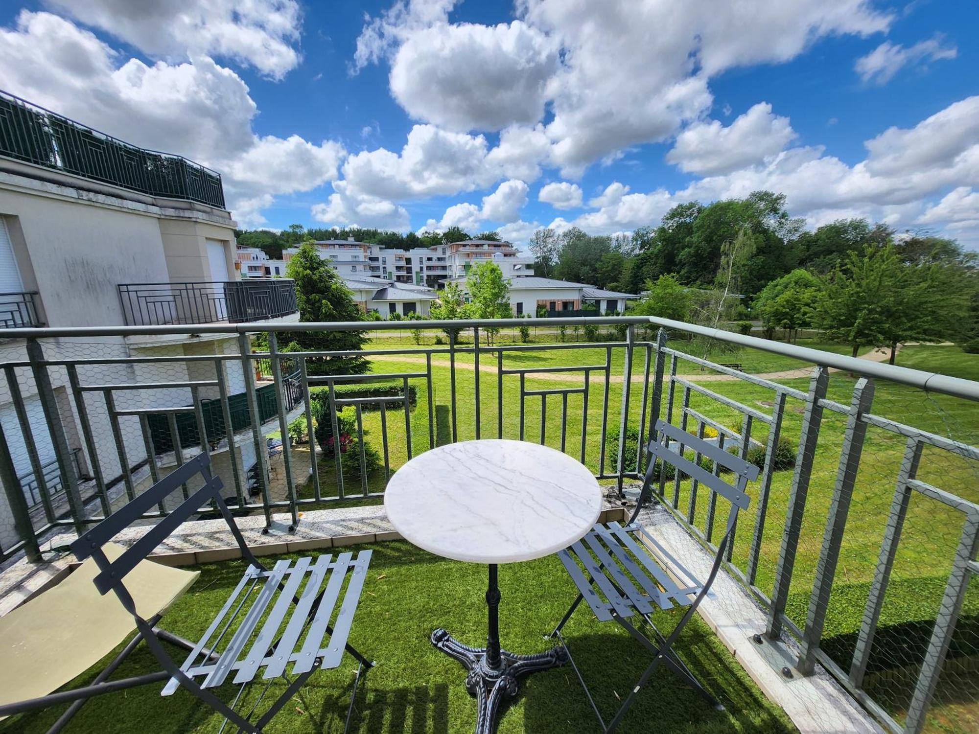Appartement, Balcon, Parking, 5' Disneyland Montévrain Exterior foto